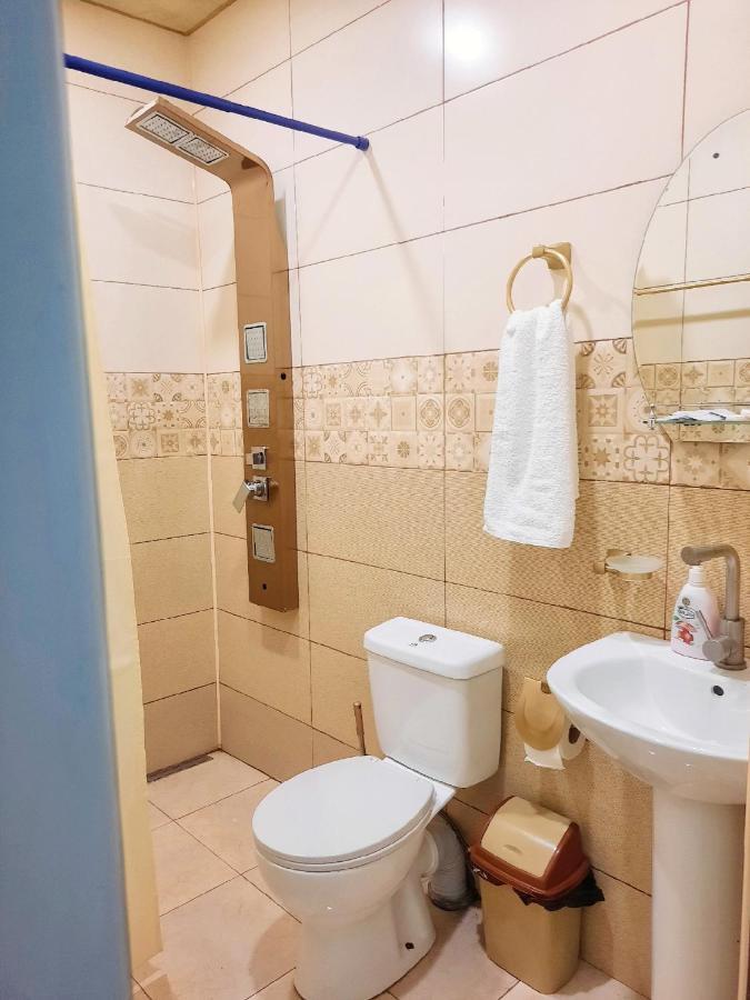 Inaisi Hotel Kutaissi Zimmer foto