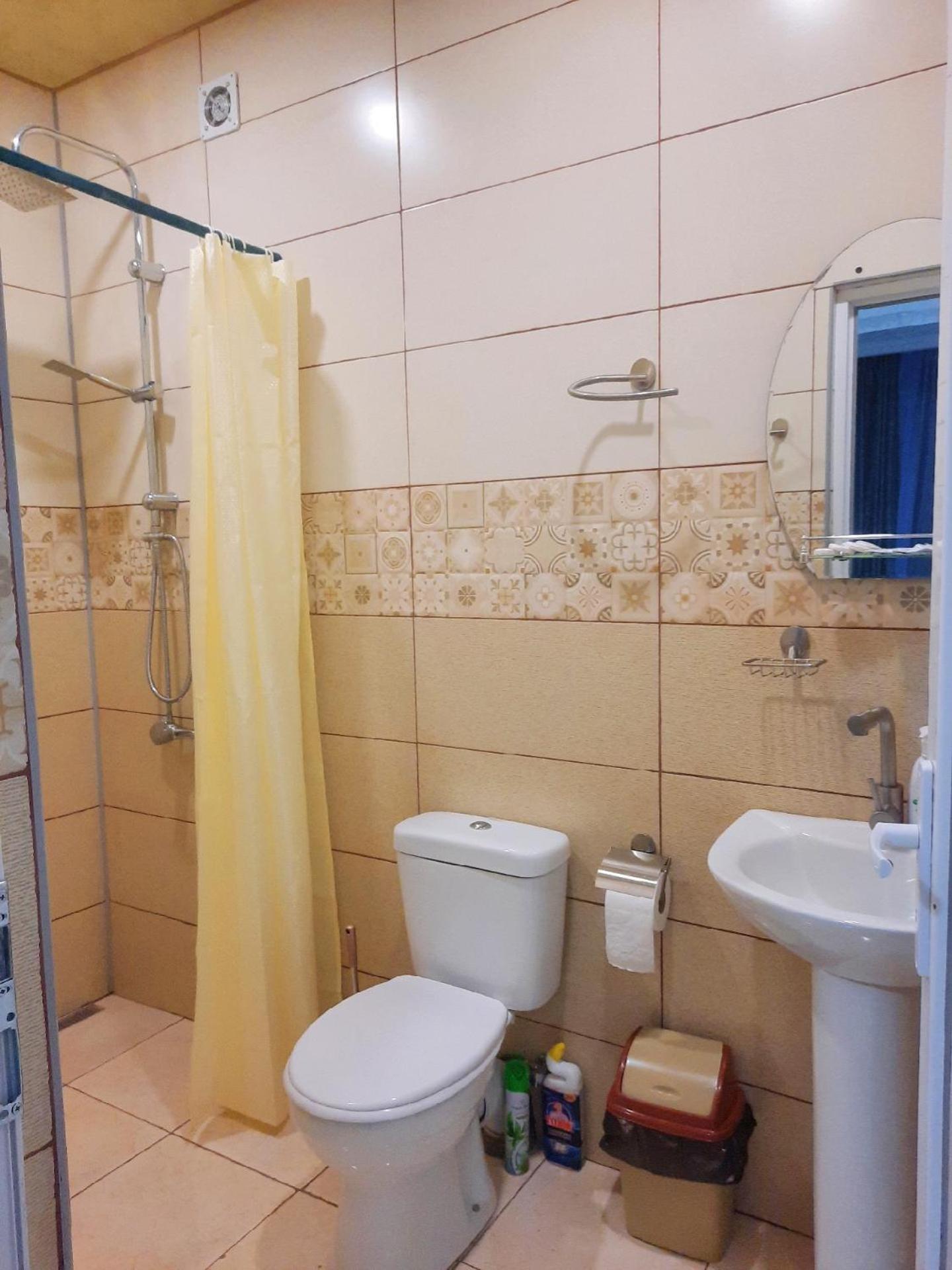 Inaisi Hotel Kutaissi Zimmer foto